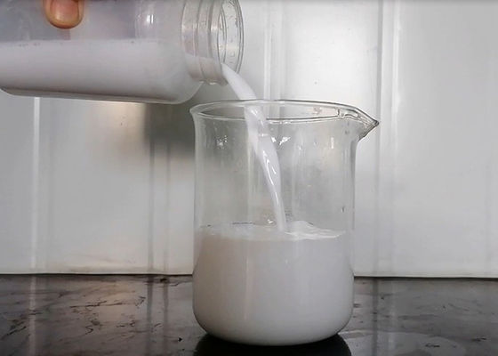 JH1518 25٪ تا 35٪ کاتیونی پراکنده اندازه رزین برای مقاومت در برابر آب در برابر کاغذ