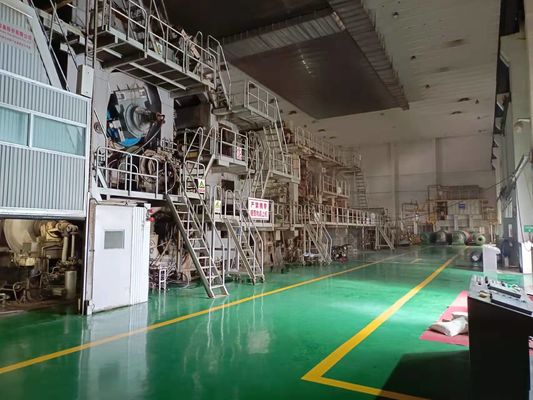 قیمت خوب مایع بی‌رنگ و شفاف، عامل استحکام خشک، پایداری در انبارداری به مدت 6 ماه، ویسکوزیته 6000-10000cps، افزودنی‌های استحکام خشک در فرآیند تولید کاغذ آنلاین